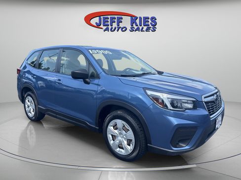 Used 2021 Subaru Forester AWD/4WD image 3