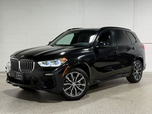 Used 2019 BMW X5 xDrive40i w/ M Sport Package AWD/4WD image 2