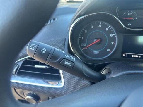 Used 2018 Chevrolet Cruze LS image 21