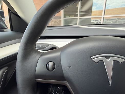 Used 2023 Tesla Model 3 Standard Range RWD image 31