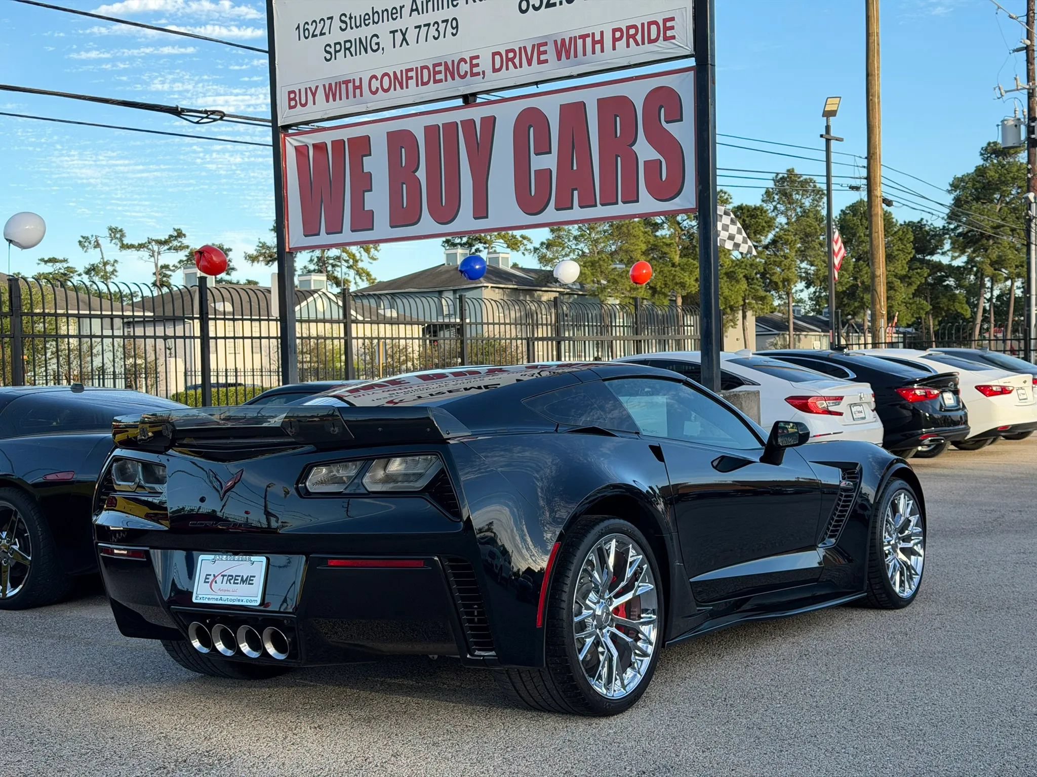 Used 2015 Chevrolet Corvette Z06 w/ 3LZ Preferred Equipment Group RWD image 7