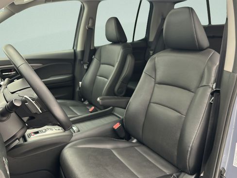 Used 2023 Honda Ridgeline RTL image 15