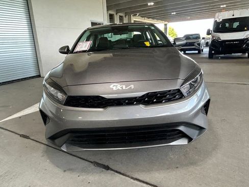 Used 2024 Kia Forte LXS FWD image 8