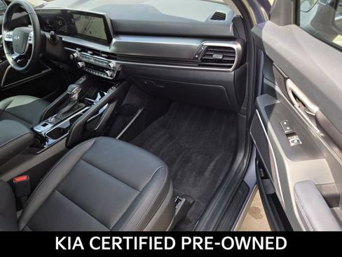 Certified 2025 Kia Telluride S FWD image 7