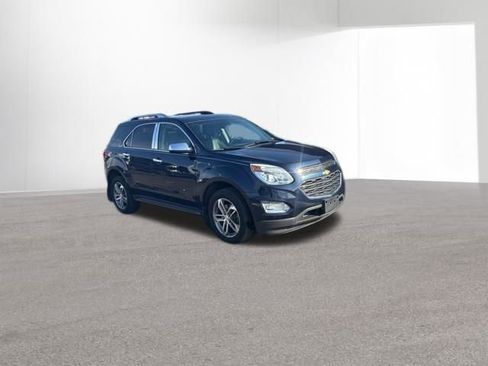 Used 2016 Chevrolet Equinox LTZ w/ Enhanced Convenience Package image 5