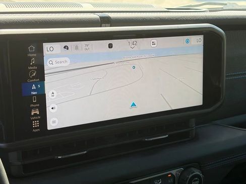 Used 2024 Jeep Wrangler Unlimited Rubicon 4xe w/ Technology Group image 21