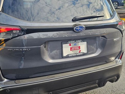 Certified 2025 Subaru Forester Touring AWD/4WD image 14