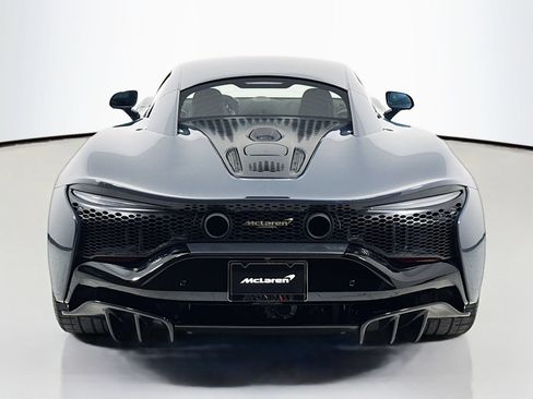 Used 2025 McLaren Artura RWD image 6