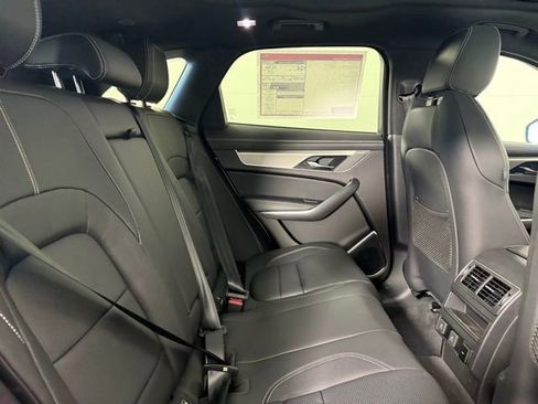 Certified 2025 Jaguar F-PACE R-Dynamic S image 32