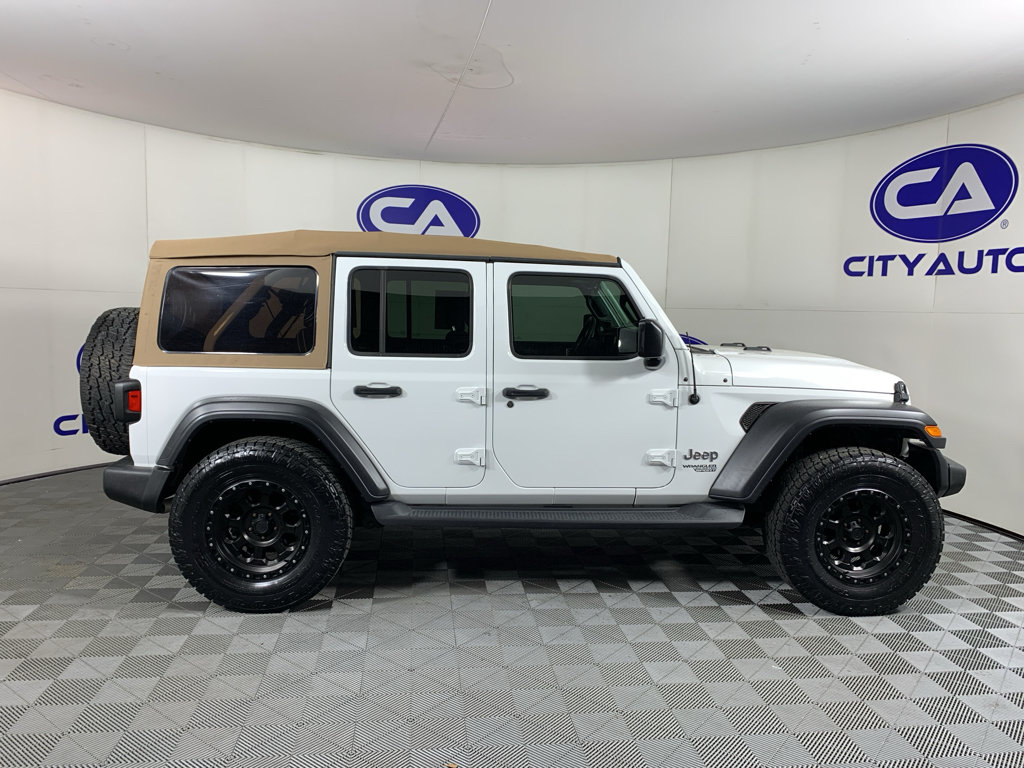 Used 2018 Jeep Wrangler Unlimited Sport S AWD/4WD image 2