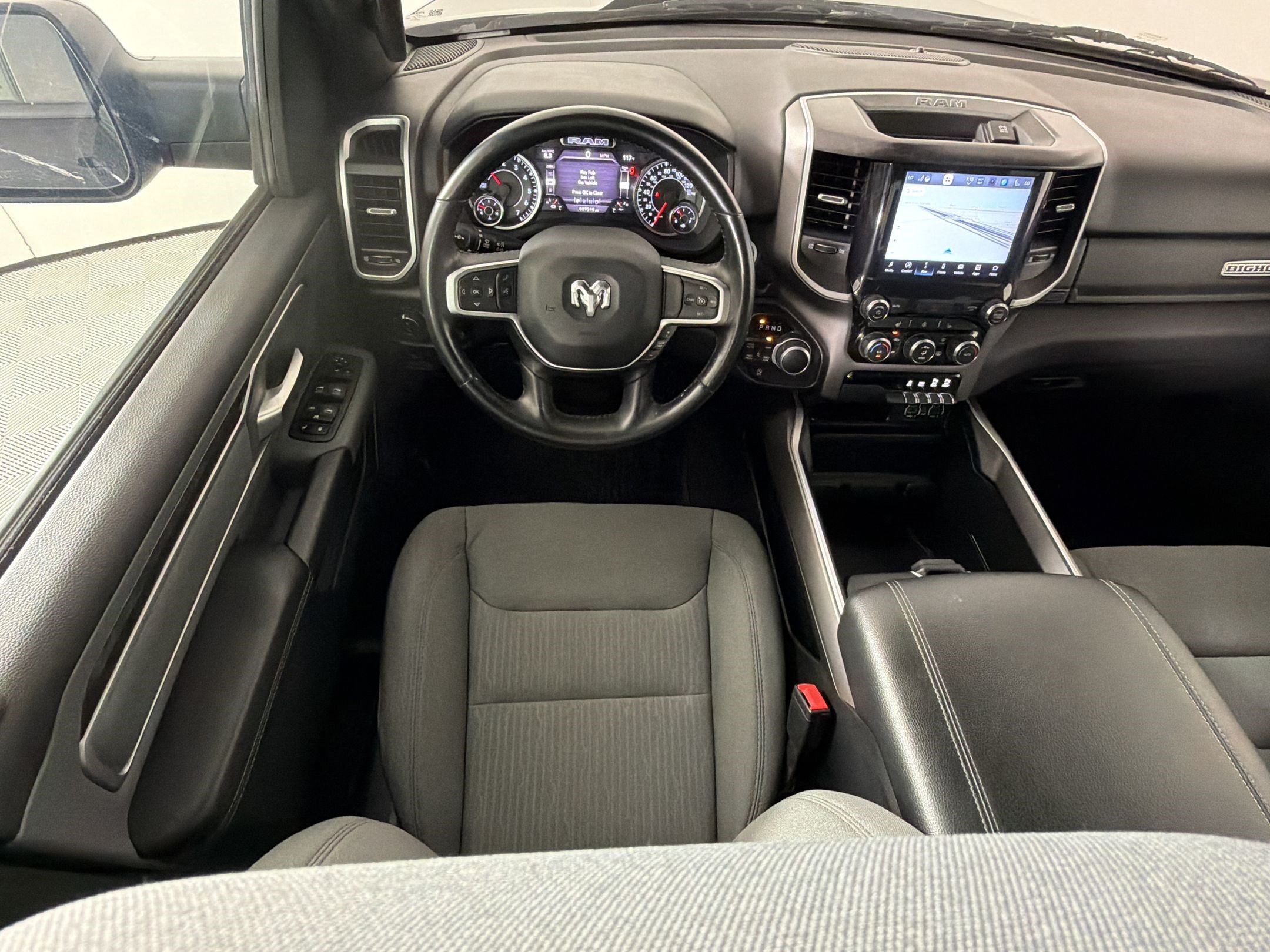 Used 2022 RAM 1500 Big Horn AWD/4WD image 33
