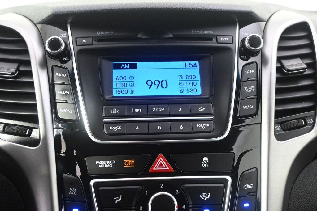 Used 2016 Hyundai Elantra GT w/ Option Group 02 FWD image 28
