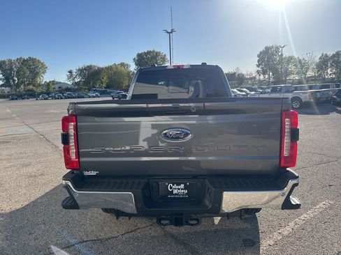 New 2026 Ford F350 XLT w/ XLT Premium Package AWD/4WD image 3