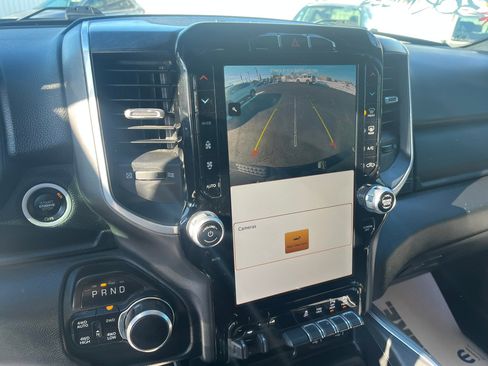 Used 2022 RAM 1500 Big Horn AWD/4WD image 22