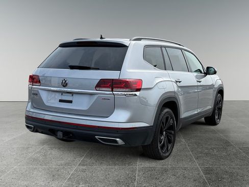 Used 2022 Volkswagen Atlas SE w/ Panoramic Sunroof Package AWD/4WD image 4
