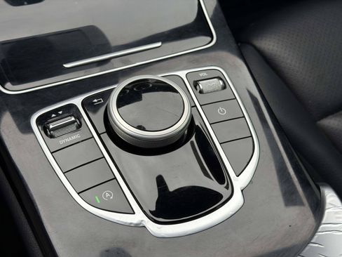 Used 2018 Mercedes-Benz C 300 Sedan image 29