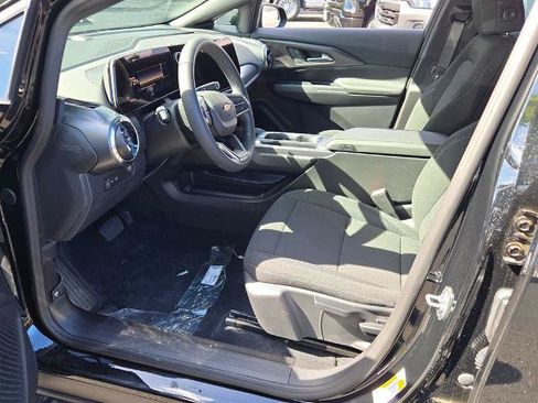 New 2026 Chevrolet Equinox EV LT FWD image 27