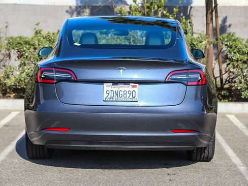 Used 2023 Tesla Model 3 Standard Range RWD image 5