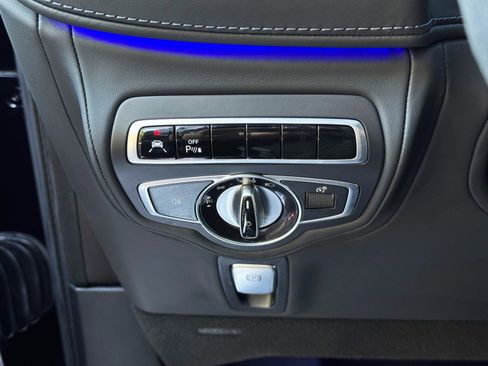 Used 2022 Mercedes-Benz G 63 AMG Squared w/ AMG Night Package image 19