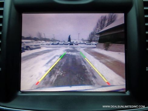 Used 2015 Chrysler 300 C w/ Light Group image 14