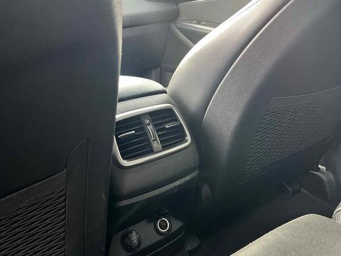 Used 2018 Kia Sorento EX image 22