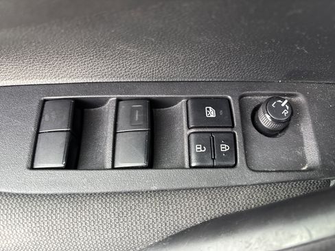 Used 2024 Toyota Corolla LE image 17