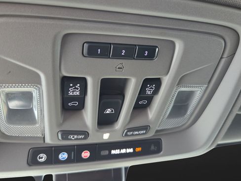 Used 2023 Chevrolet Silverado 2500 LTZ w/ LTZ Premium Package AWD/4WD image 22