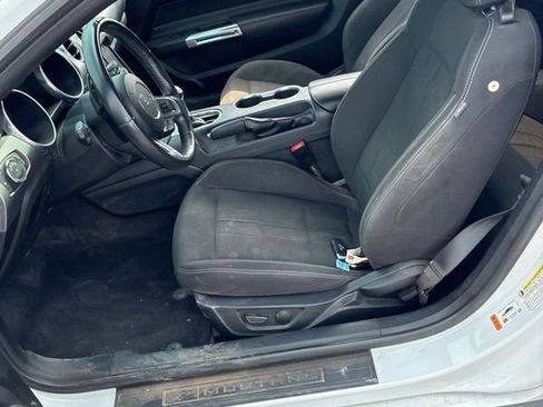 Used 2022 Ford Mustang GT w/ Black Accent Package image 5