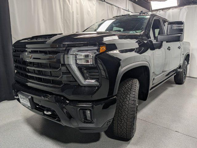 New 2026 Chevrolet Silverado 3500 High Country w/ Midnight Edition AWD/4WD image 10