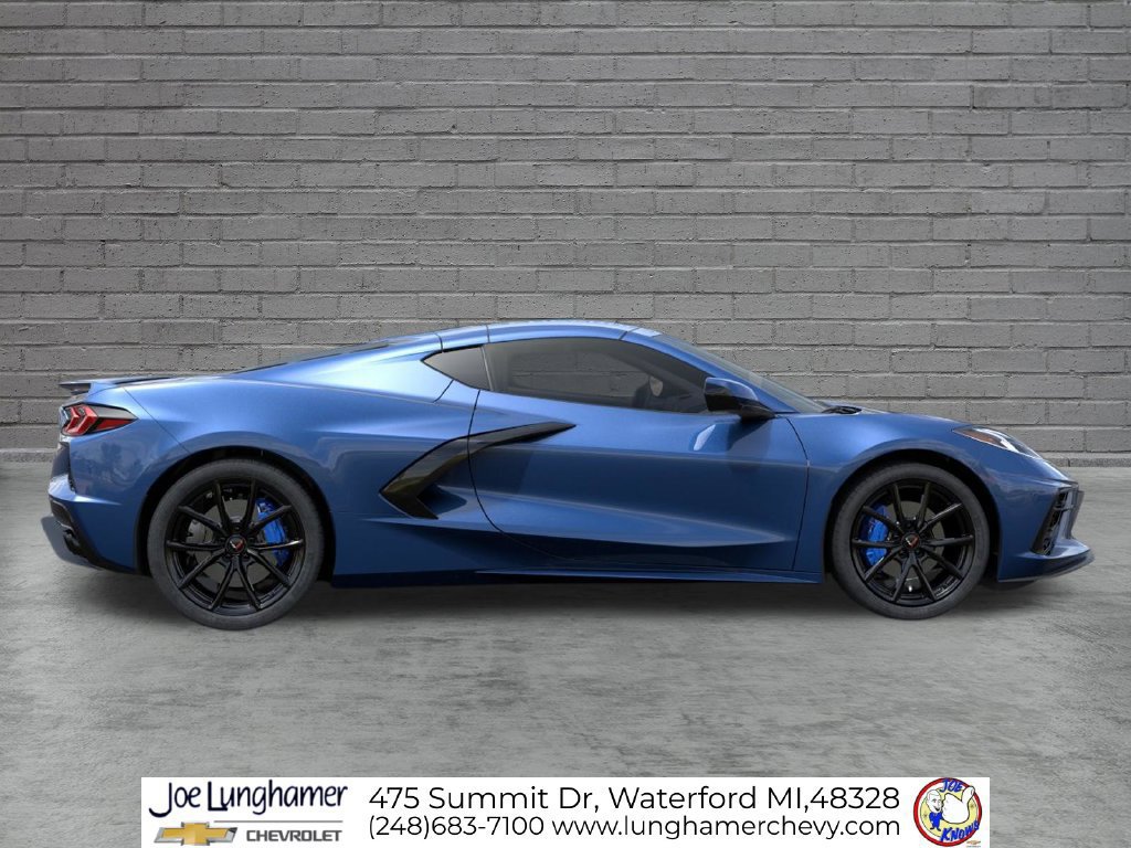 New 2027 Chevrolet Corvette Stingray Coupe w/ 1LT RWD image 6