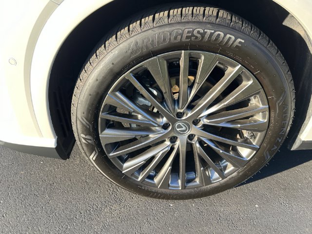 Certified 2023 Lexus RX 350 AWD w/ Accessory Package (Z1) image 8