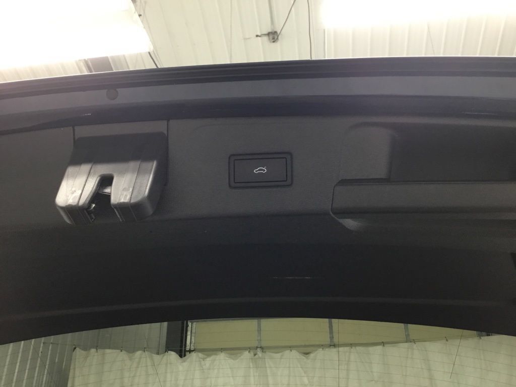 Used 2023 Volkswagen Atlas SE AWD/4WD image 44