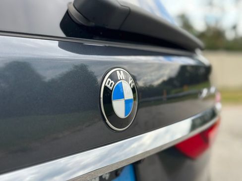Used 2021 BMW X7 xDrive40i w/ Premium Package AWD/4WD image 13