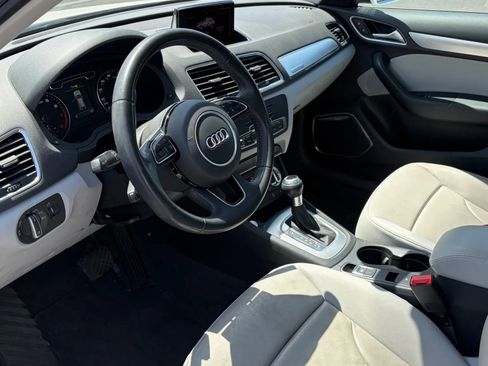 Used 2015 Audi Q3 2.0T Prestige AWD/4WD image 10