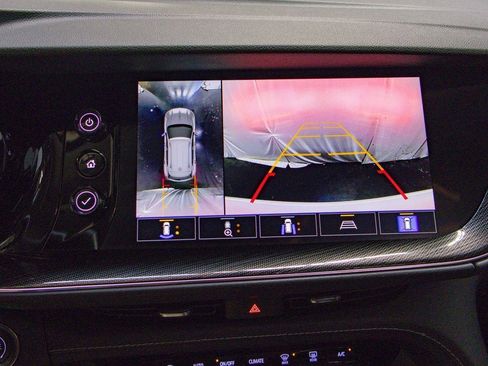 Certified 2022 Buick Envision Essence w/ Technology Package I image 25