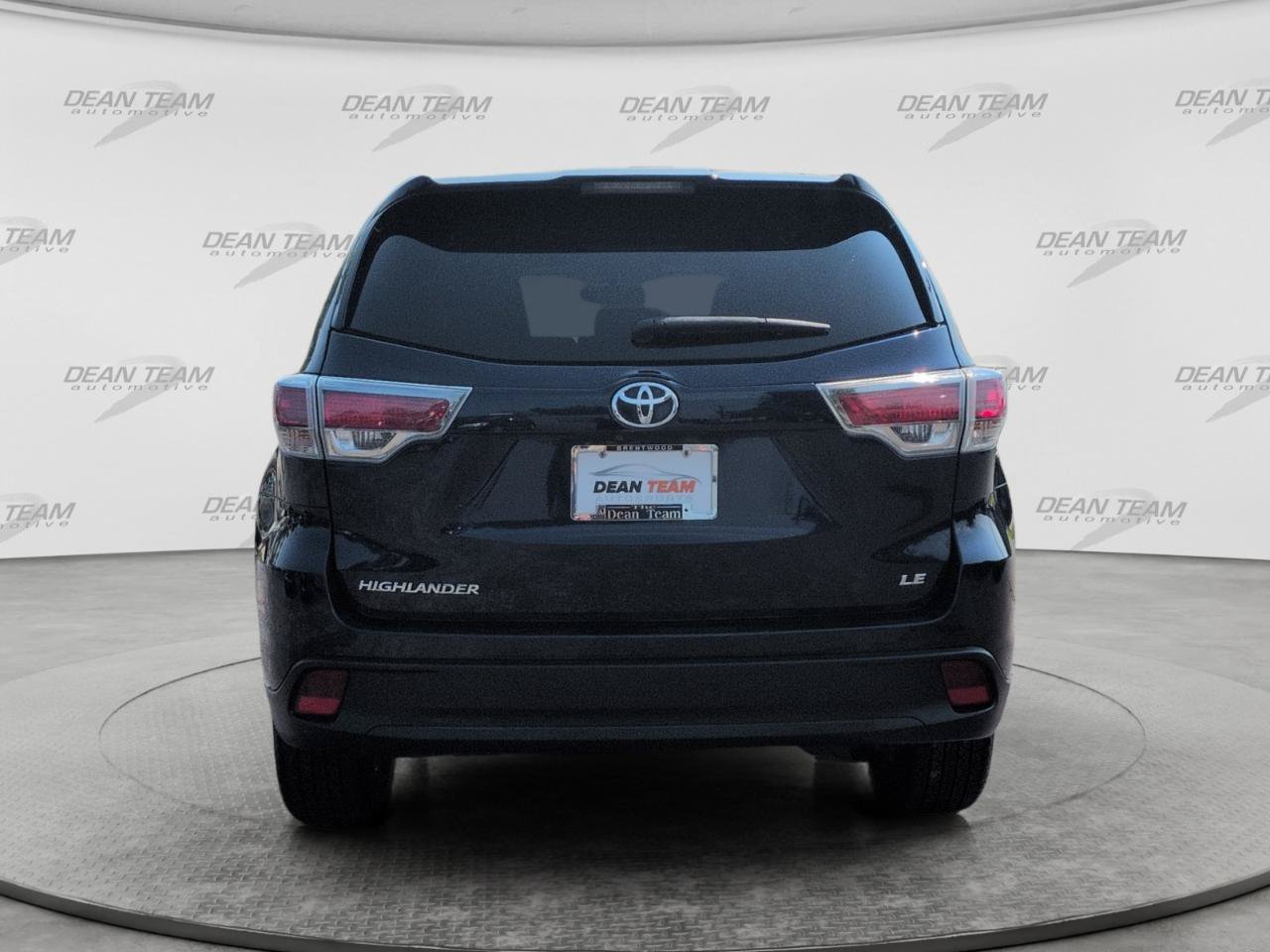 Used 2015 Toyota Highlander LE FWD image 6