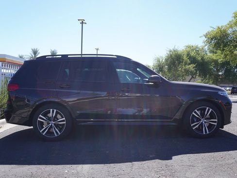 Used 2021 BMW X7 M50i AWD/4WD image 5