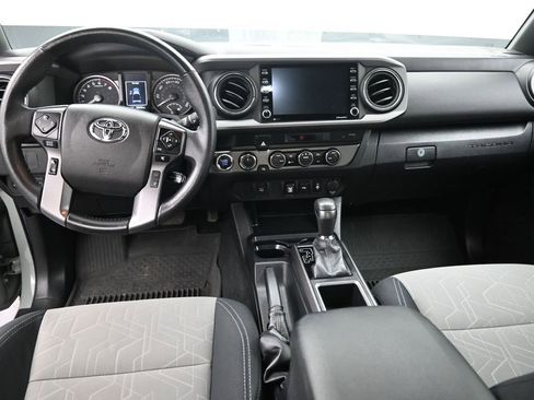 Used 2023 Toyota Tacoma TRD Off-Road image 10