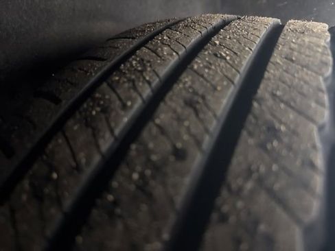 Used 2023 Chevrolet Equinox LS w/ LS Convenience Package image 32