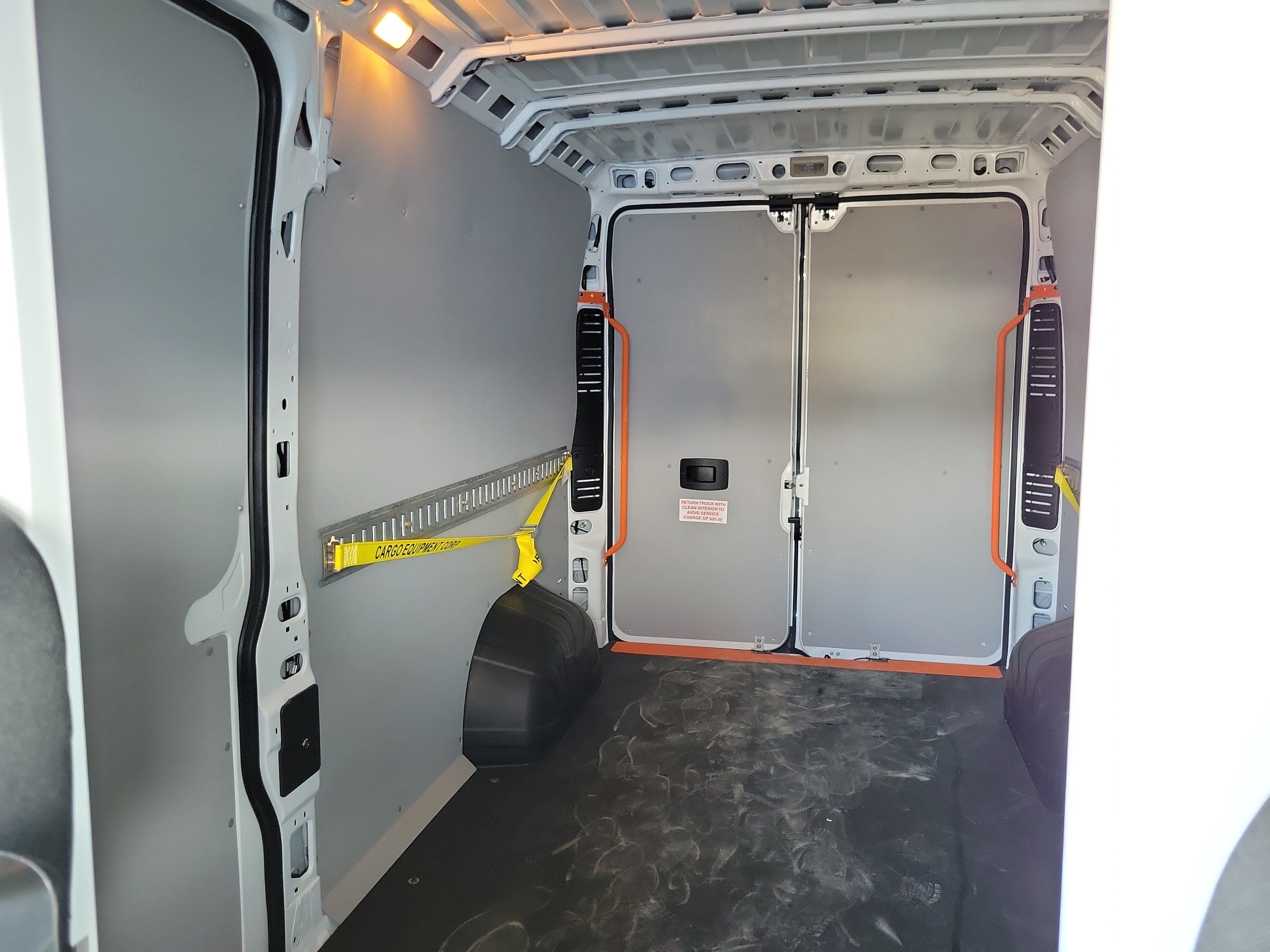 Used 2025 RAM ProMaster 2500 w/ Cold Weather Group FWD image 13