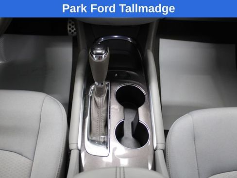 Used 2016 Chevrolet Malibu LT FWD image 19