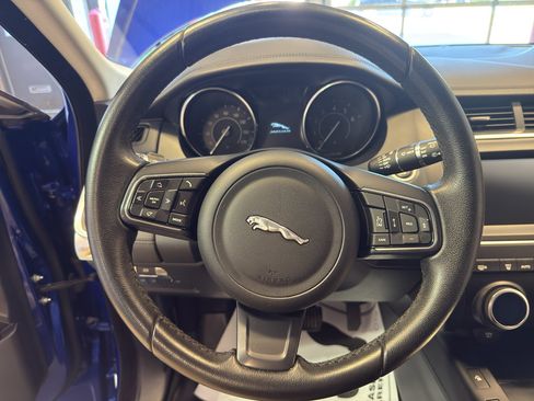 Used 2019 Jaguar E-PACE S AWD/4WD image 18
