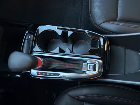 Used 2024 Chevrolet Trax RS w/ Driver Confidence Package image 22