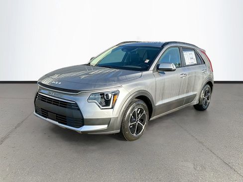 New 2026 Kia Niro EX FWD image 3