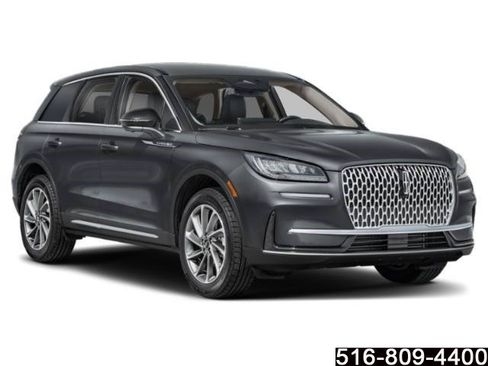 Used 2023 Lincoln Corsair AWD w/ Equipment Group 101A image 7