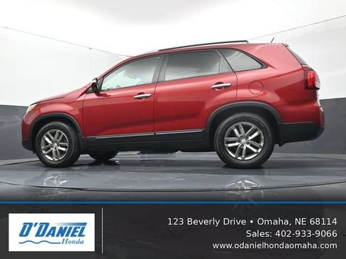 Used 2014 Kia Sorento LX FWD image 10