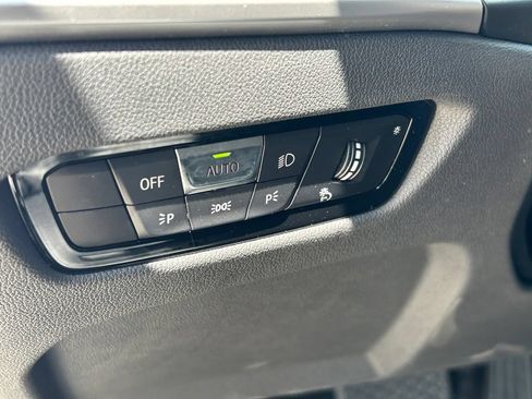 Used 2025 BMW 330i Sedan RWD image 27