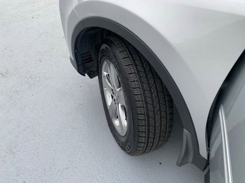 Used 2015 Toyota RAV4 XLE image 24