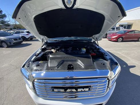 Used 2024 RAM 3500 Limited image 25