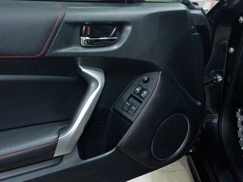 Used 2016 Subaru BRZ Limited w/ Popular Package #3 image 14